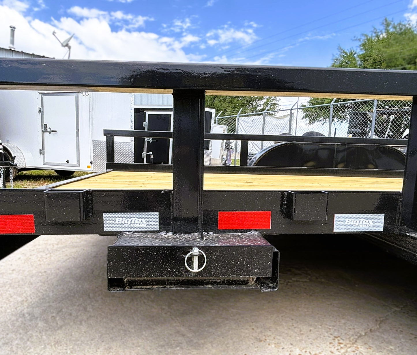 83" x 18' Equipment Trailer Big Tex #10PI-18BK