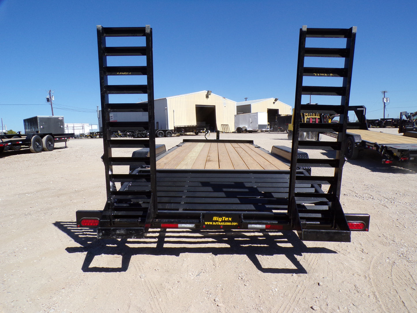 83 x 20' Equipment Trailer Big Tex #14EH-20D3A-KRBK