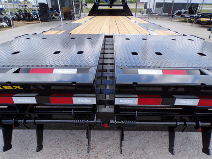 102 x 25' (20 + 5) GN Trailer Big Tex #16GN-25D5A-MRBK
