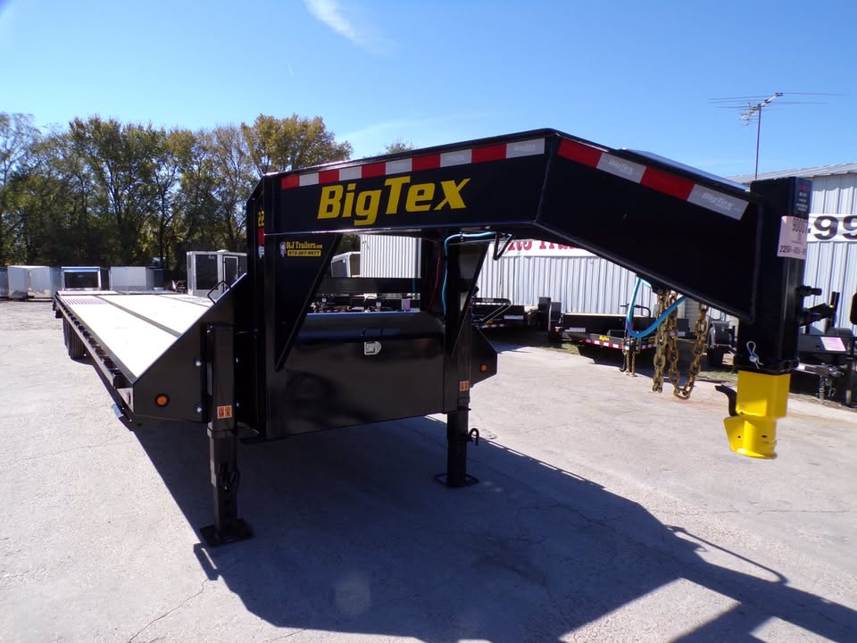 102 x 35' (30 + 5) GN Trailer Big Tex #22GN-35D5A-MRBK
