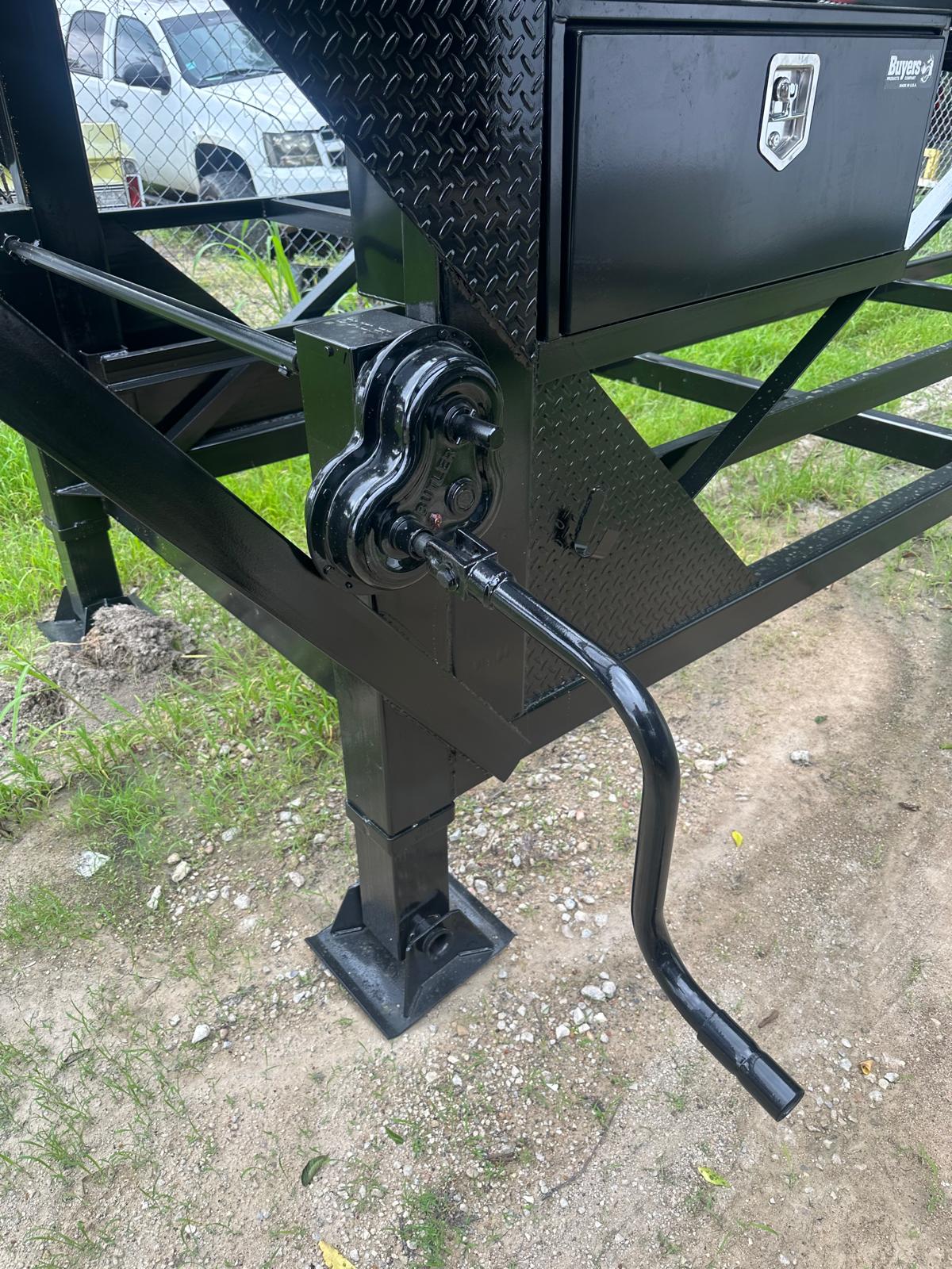 96 x 50' (3) Car Hauler Texas Pride #CA-850-24KGN