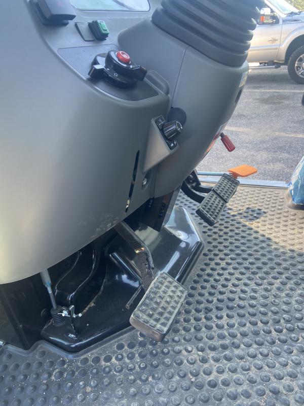 Tractor Compact Utility Series-5 T654PSC TYM