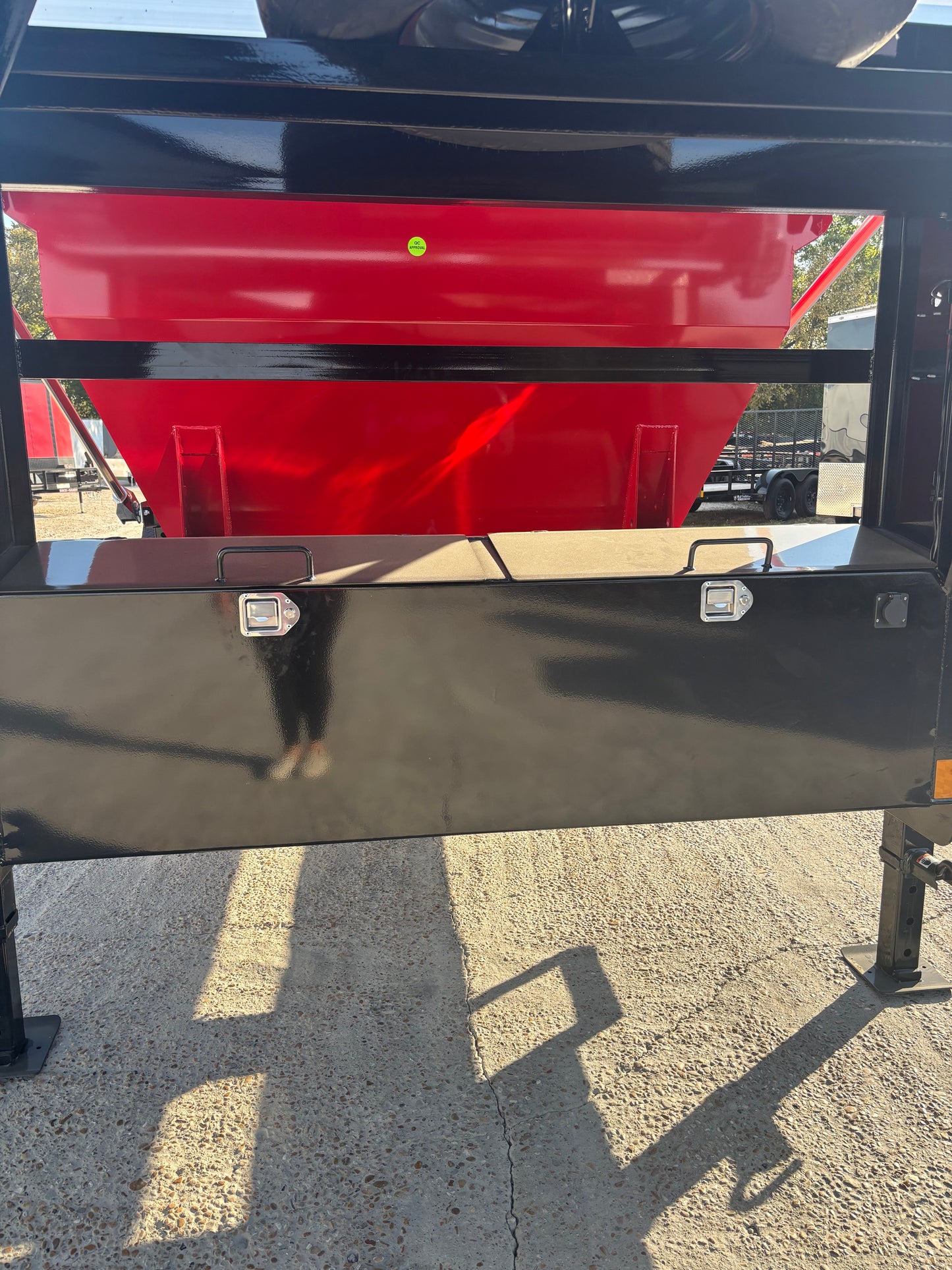 82 x 16' Roll Off Dump GN Delco #R316