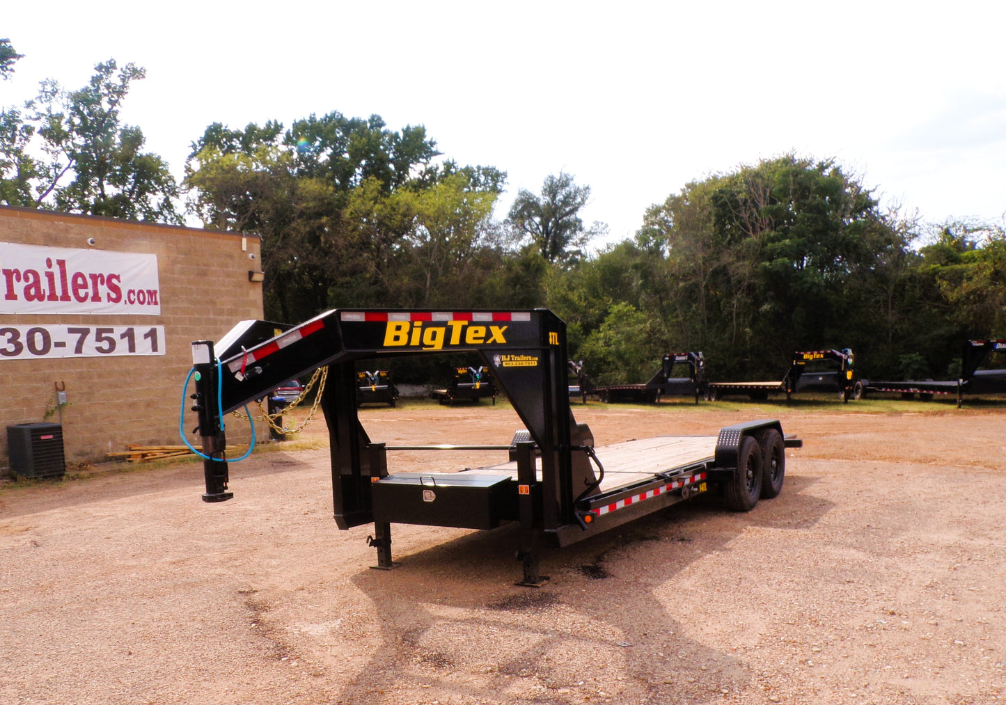 83 x 22' TILT Trailer GN Big Tex #14TL-22GN - New Lower Price!