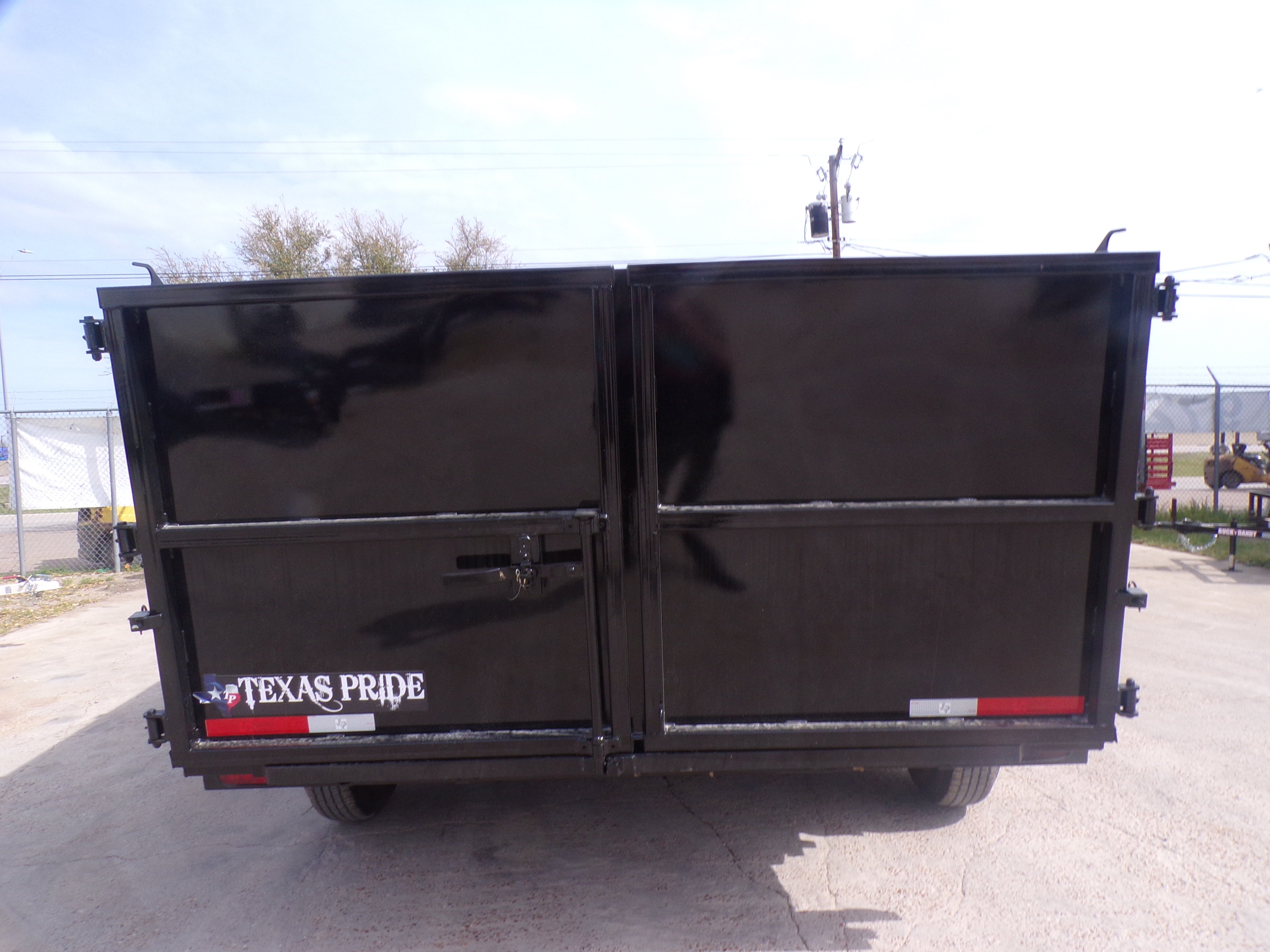 7 x 14' GN Dump Trailer Texas Pride #DT-7144-16KGN – RJ Trailers