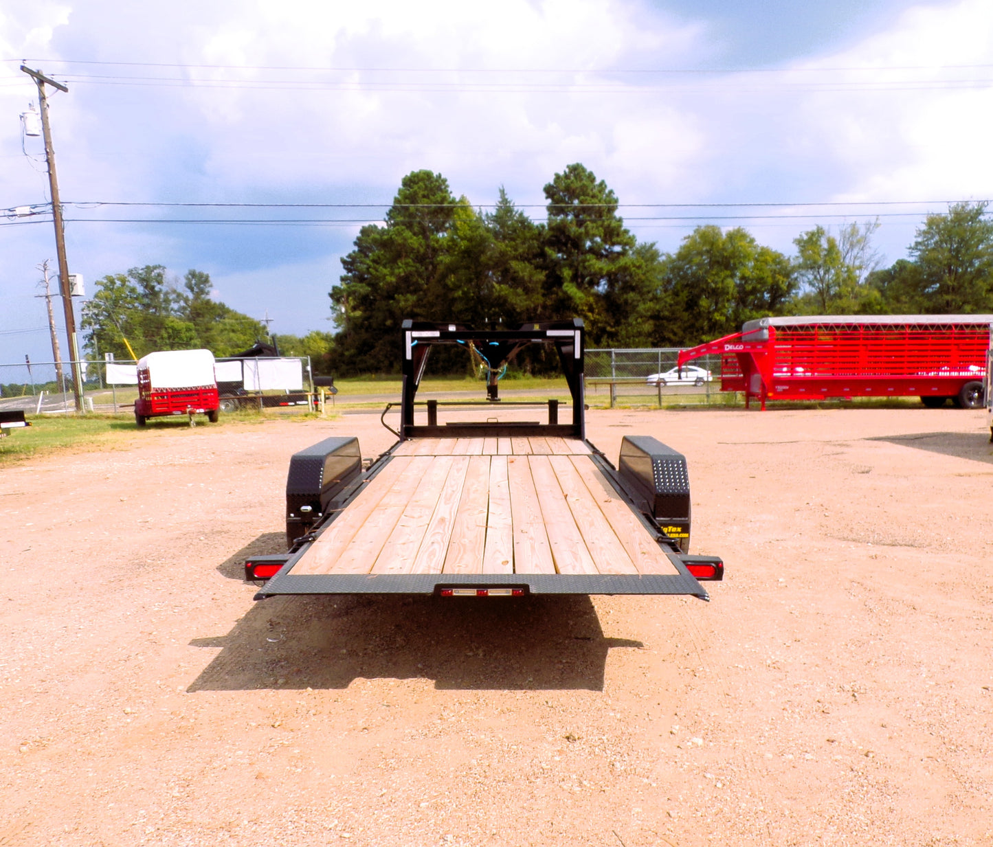 83 x 22' TILT Trailer GN Big Tex #14TL-22GN - New Lower Price!