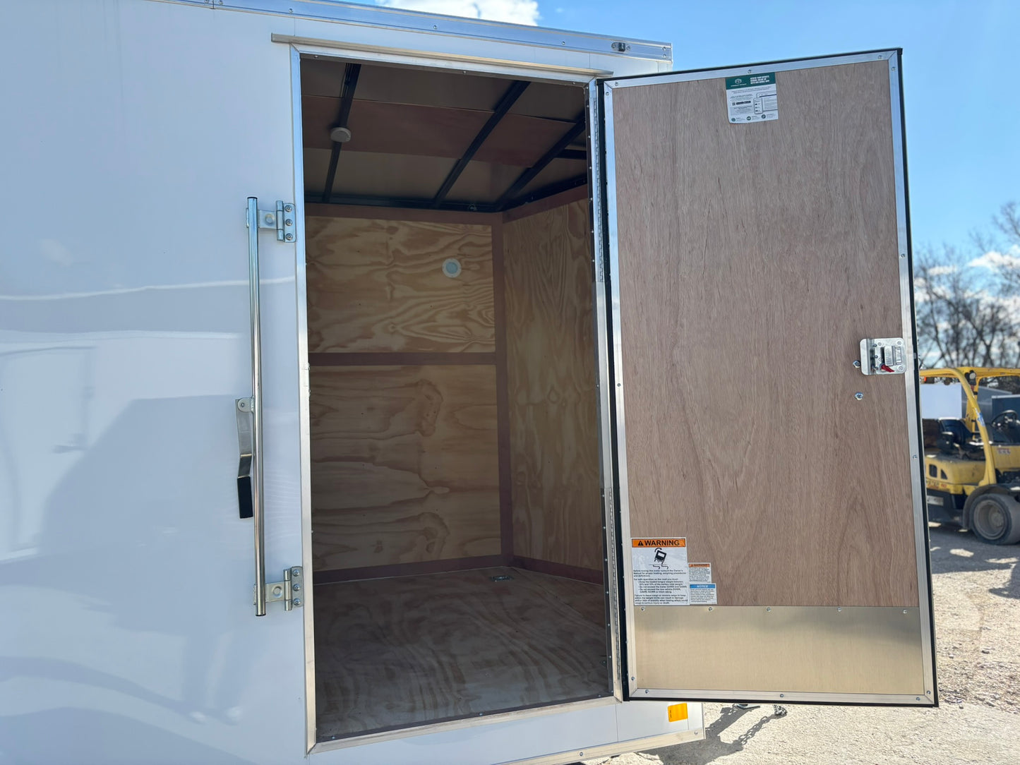 7 x 16' E-Series Enclosed Trailer Cargo Mate #TXEHW716TA2