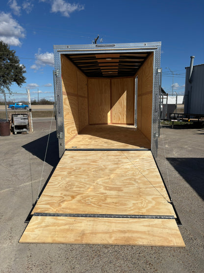 7 x 16' E-Series Enclosed Trailer Cargo Mate #TXEHW716TA2