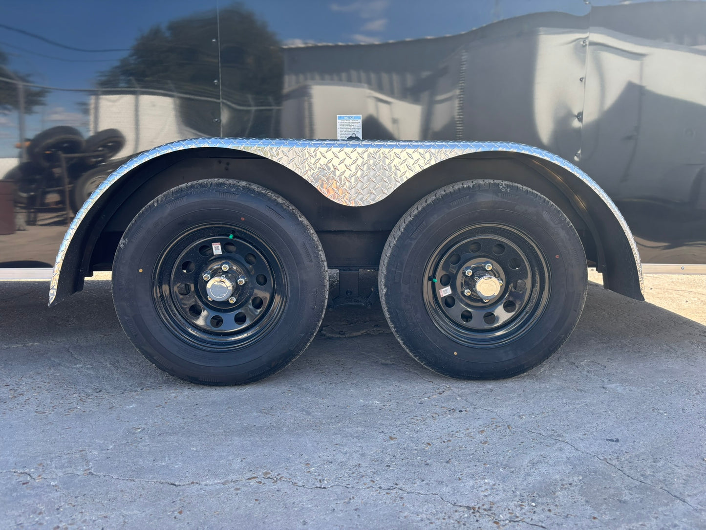 7 x 16' E-Series Enclosed Trailer Cargo Mate #TXEHW716TA2