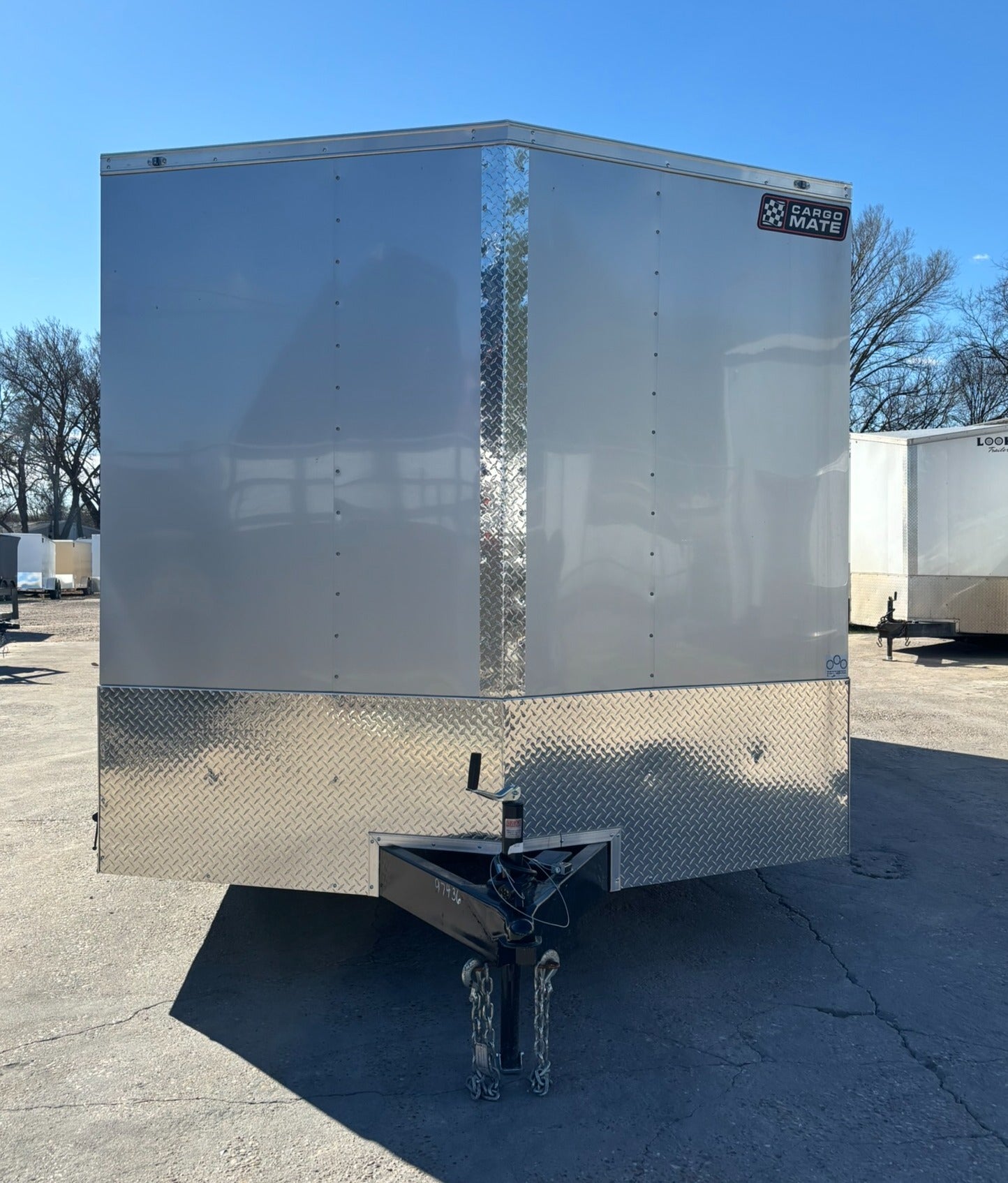 8.5 x 20' E-Series Enclosed Trailer Cargo Mate #TXEHW8.520TA3