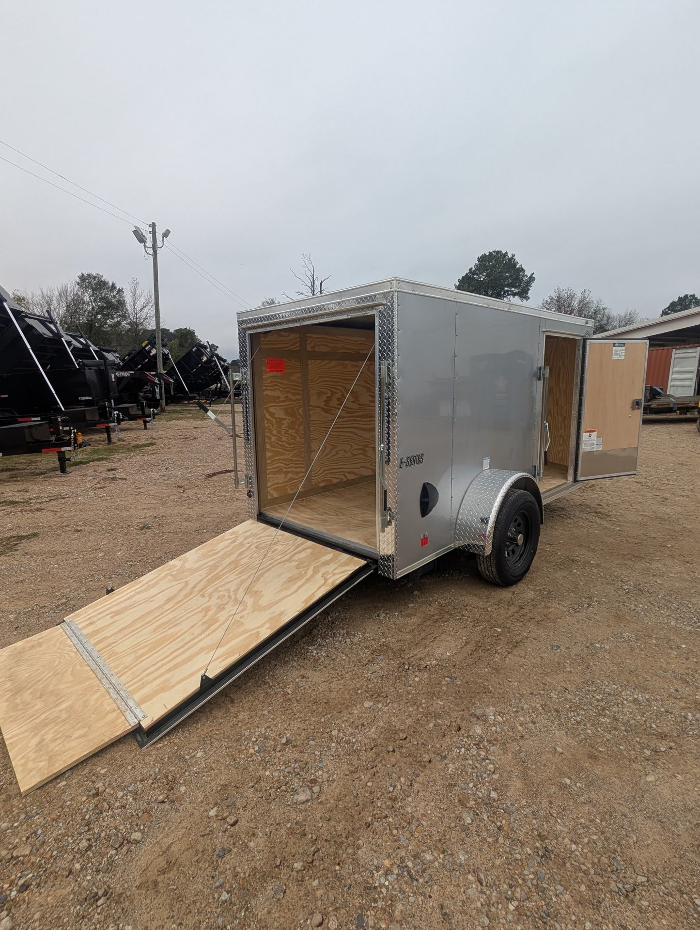 5 x 10' E-Series Enclosed Trailer Cargo Mate #TXEHW510SA