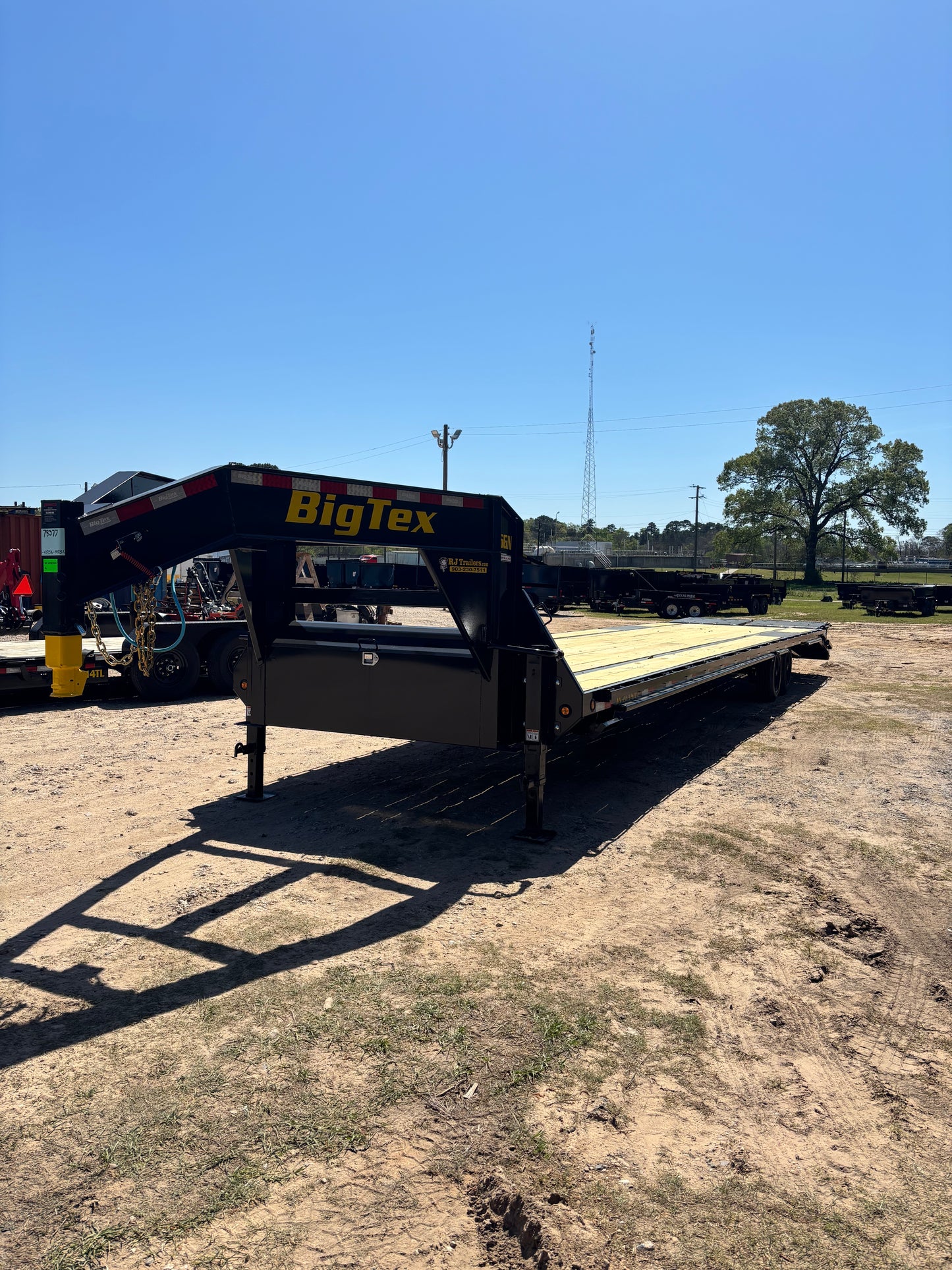 102 x 40' (35 + 5) GN Trailer Big Tex #16GN-40D5A-MRBK-SWT