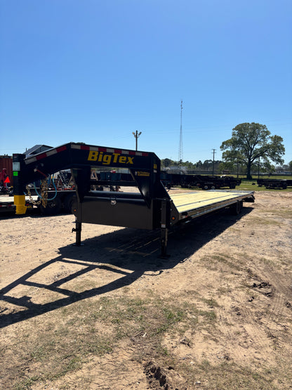102 x 40' (35 + 5) GN Trailer Big Tex #16GN-40D5A-MRBK-SWT