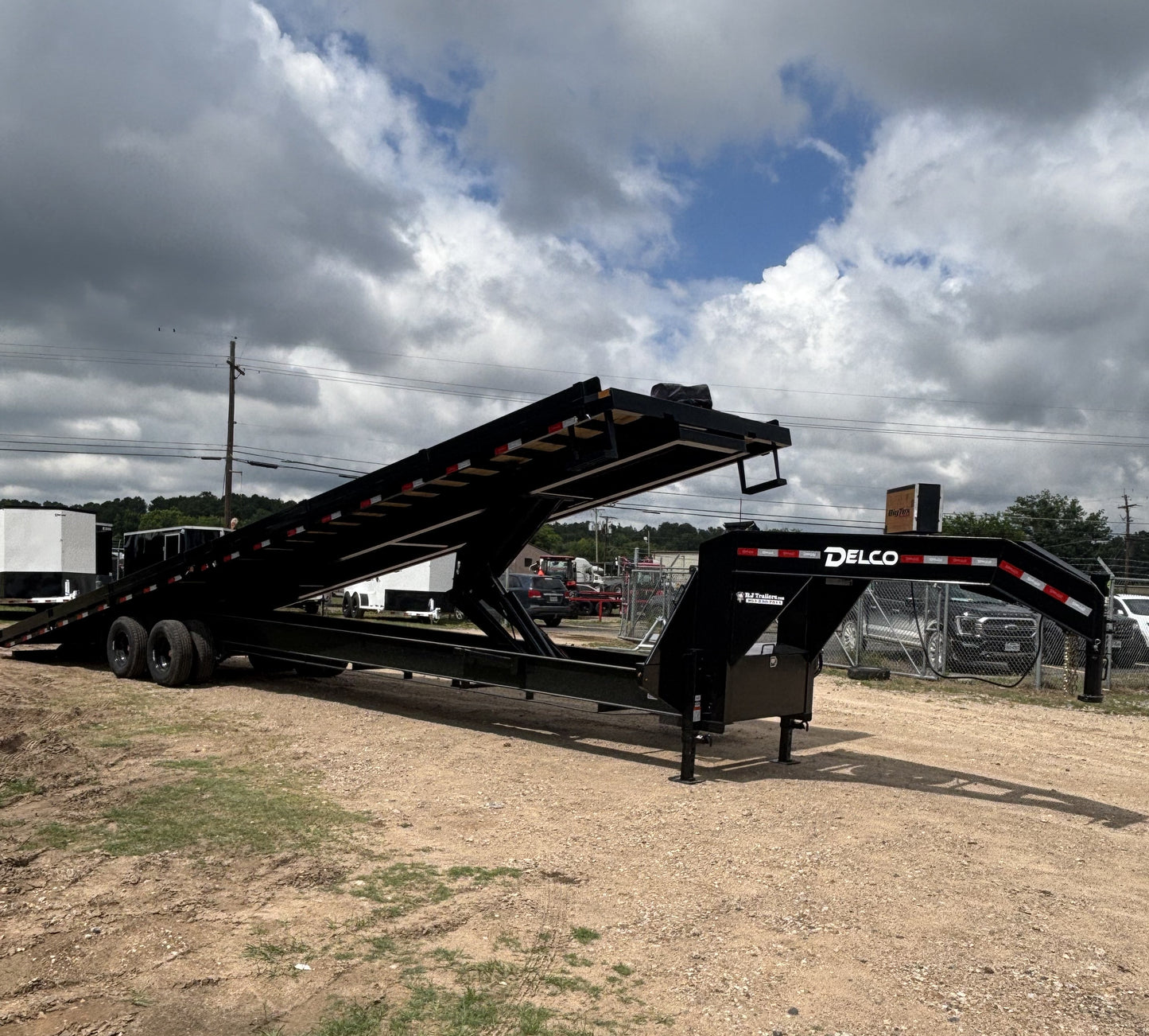 102 x 40' GN Full Tilt Flatbed Delco #T940