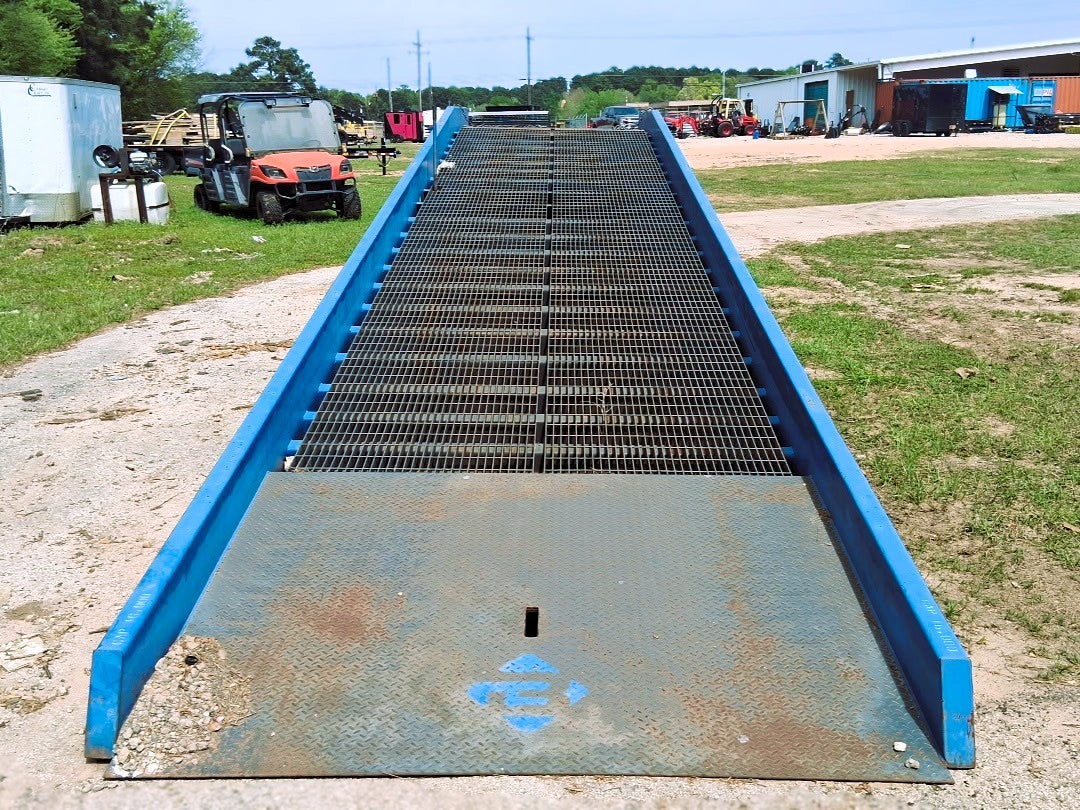 7 x 36' Portable Steel Yard Ramp Bluff Mfg Model SYS - Used – RJ Trailers