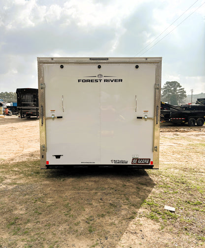8.5 x 20' E-Series Enclosed Trailer Cargo Mate #TXEHW8.520TA2