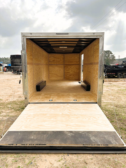 8.5 x 20' E-Series Enclosed Trailer Cargo Mate #TXEHW8.520TA2
