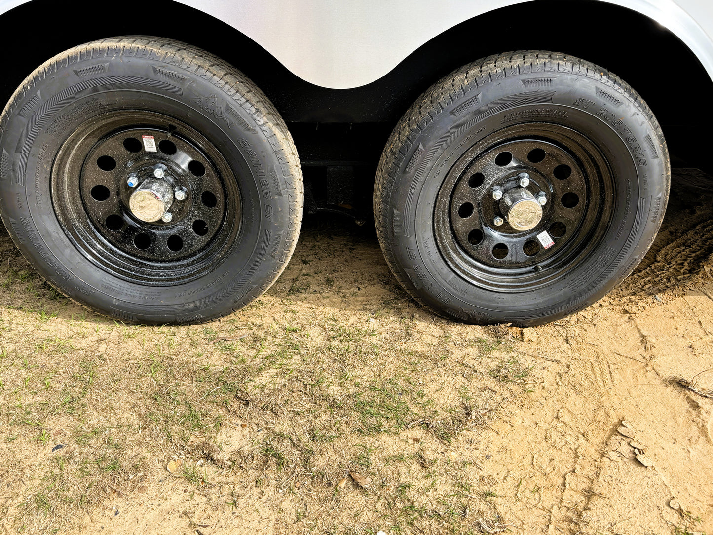 8.5 x 20' E-Series Enclosed Trailer Cargo Mate #TXEHW8.520TA2