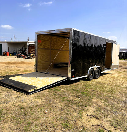 8.5 x 20' E-Series Enclosed Trailer Cargo Mate #TXEHW8.520TA2