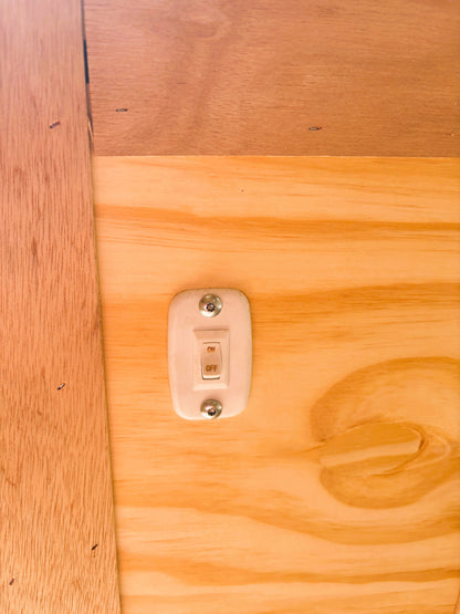 8.5 x 20' E-Series Enclosed Trailer Cargo Mate #TXEHW8.520TA2