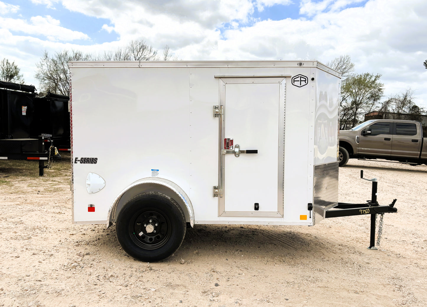 5 x 8' E-Series Enclosed Trailer Cargo Mate #TXEHW58SA
