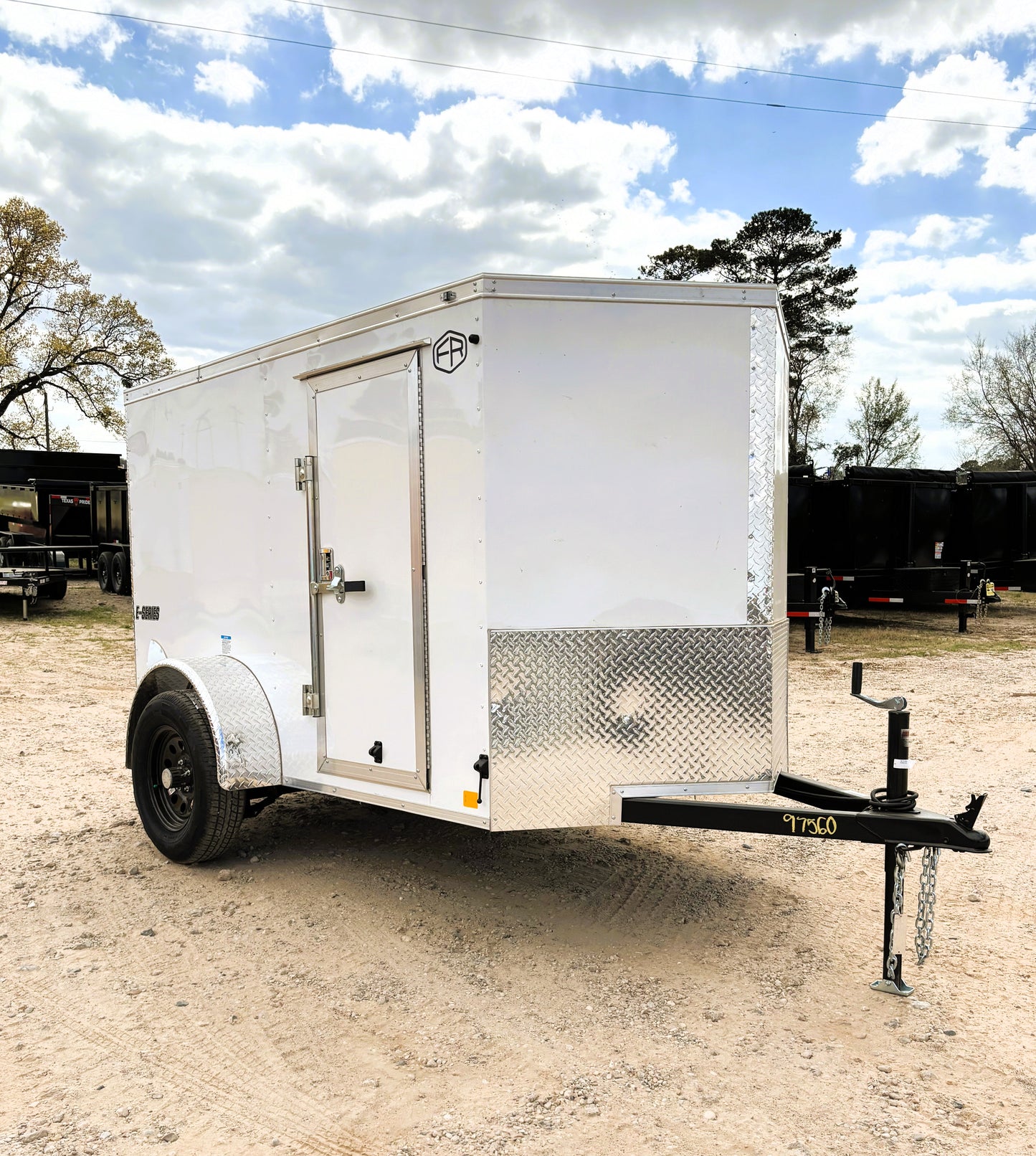 5 x 8' E-Series Enclosed Trailer Cargo Mate #TXEHW58SA