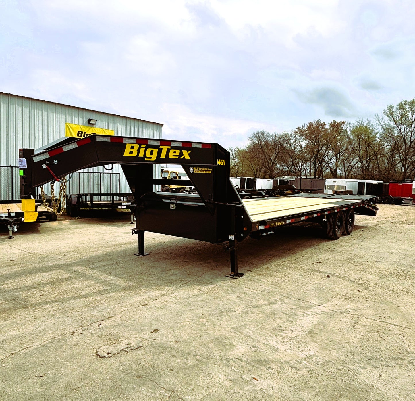 102 x 25' (20 + 5) GN Trailer Big Tex #14GN-25D5A-MRBK