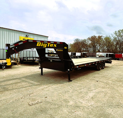 102 x 25' (20 + 5) GN Trailer Big Tex #14GN-25D5A-MRBK