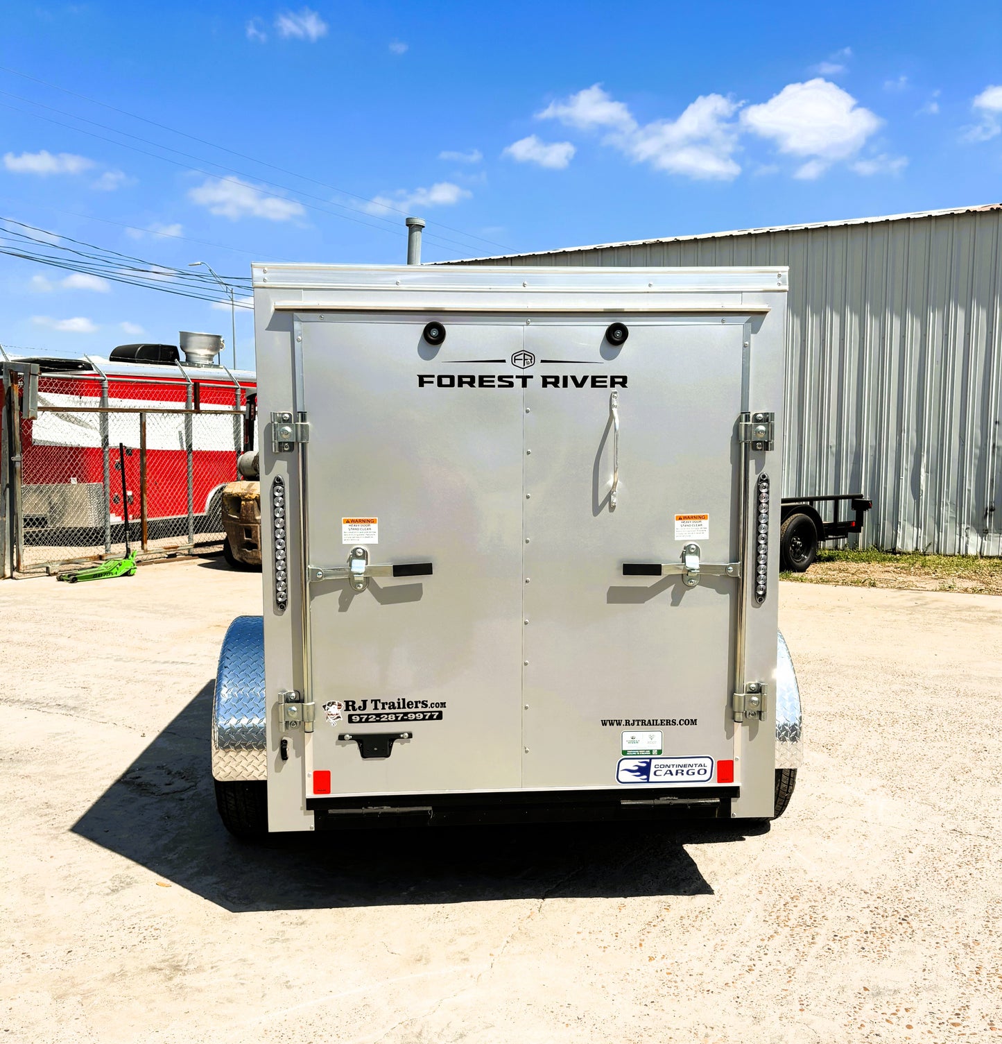5 x 8' E-Series Enclosed Trailer Cargo Mate #TXEHW58SA