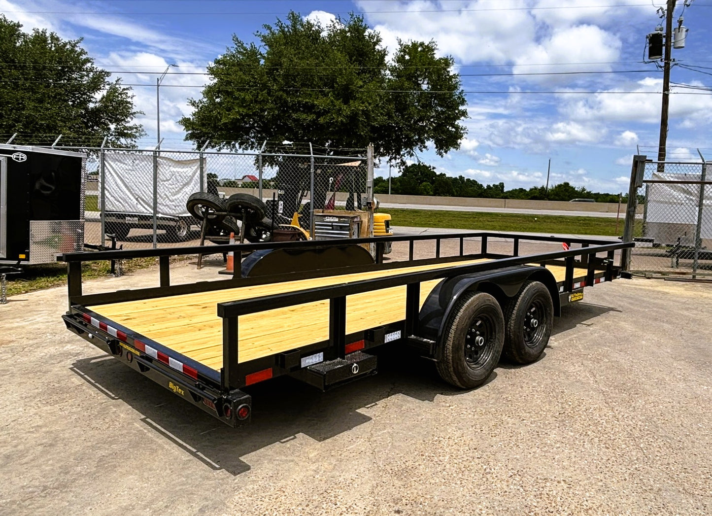 83" x 18' Equipment Trailer Big Tex #10PI-18BK