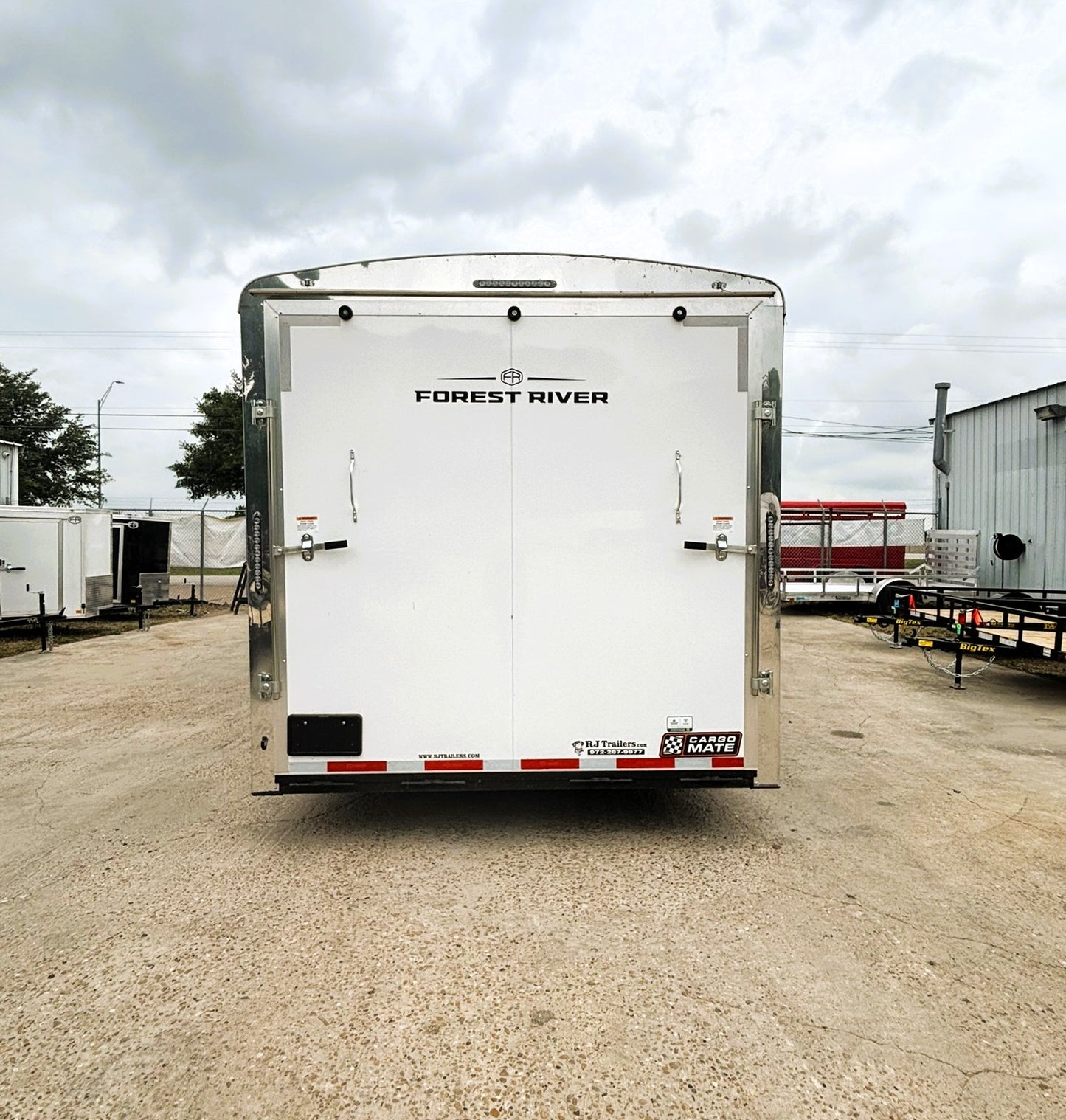 8.5' x 38' Qualifier Enclosed GN Trailer Cargo Mate #TXQFG8.538TA5