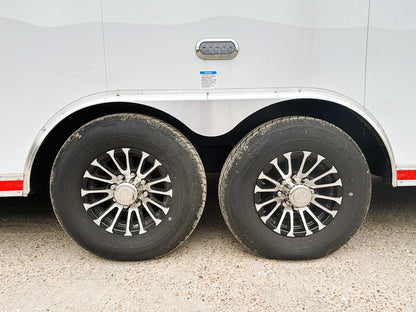8.5' x 38' Qualifier Enclosed GN Trailer Cargo Mate #TXQFG8.538TA5
