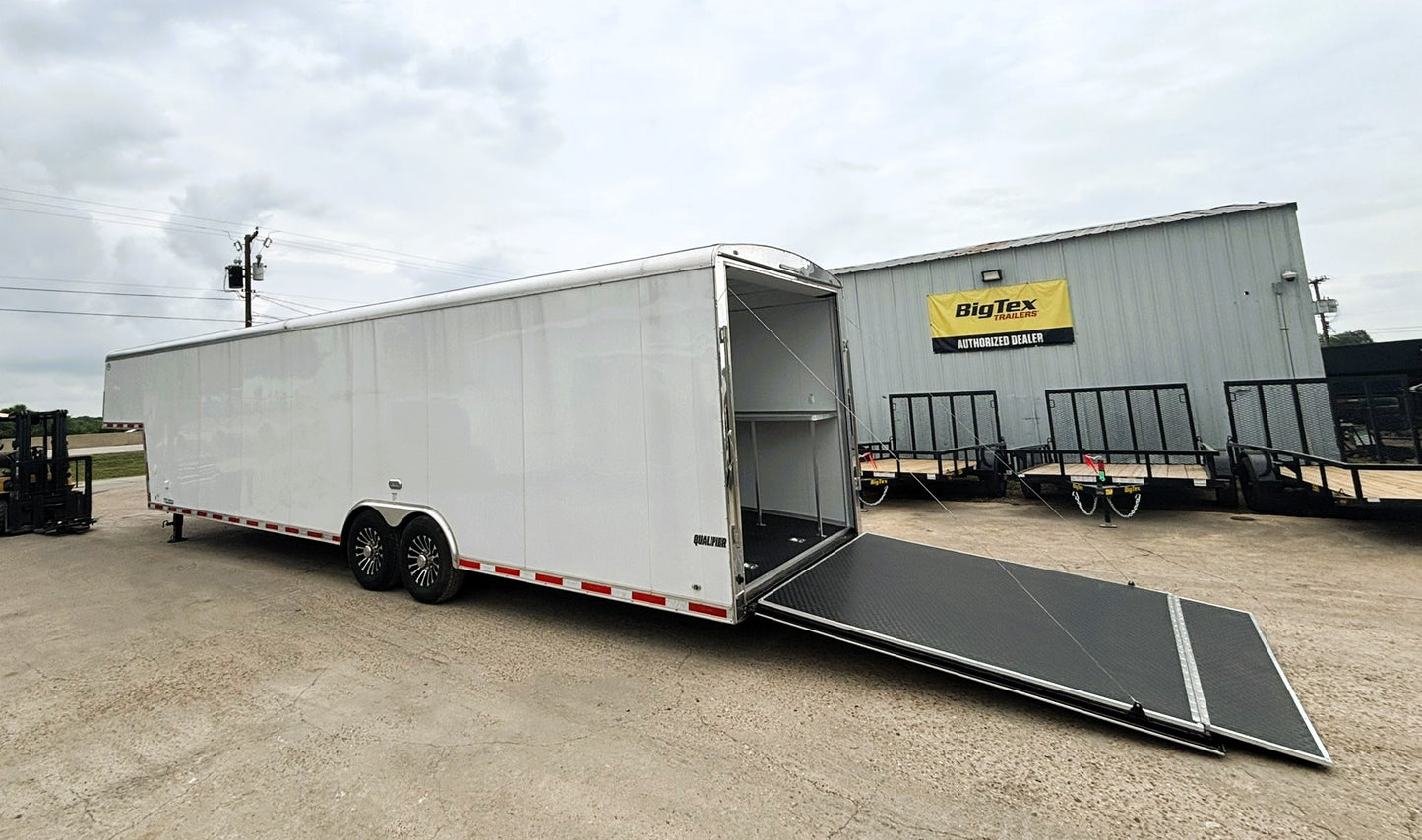 8.5' x 38' Qualifier Enclosed GN Trailer Cargo Mate #TXQFG8.538TA5