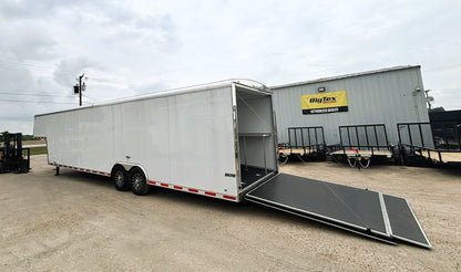 8.5' x 38' Qualifier Enclosed GN Trailer Cargo Mate #TXQFG8.538TA5