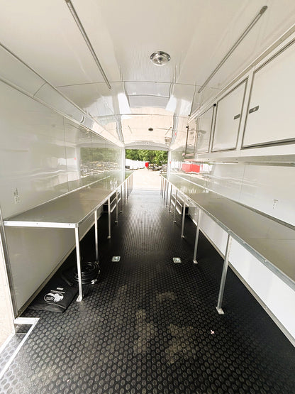 8.5' x 38' Qualifier Enclosed GN Trailer Cargo Mate #TXQFG8.538TA5