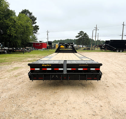 102 x 33' (27 + 5) GN Trailer Big Tex #14GN-33D5A-MRBK