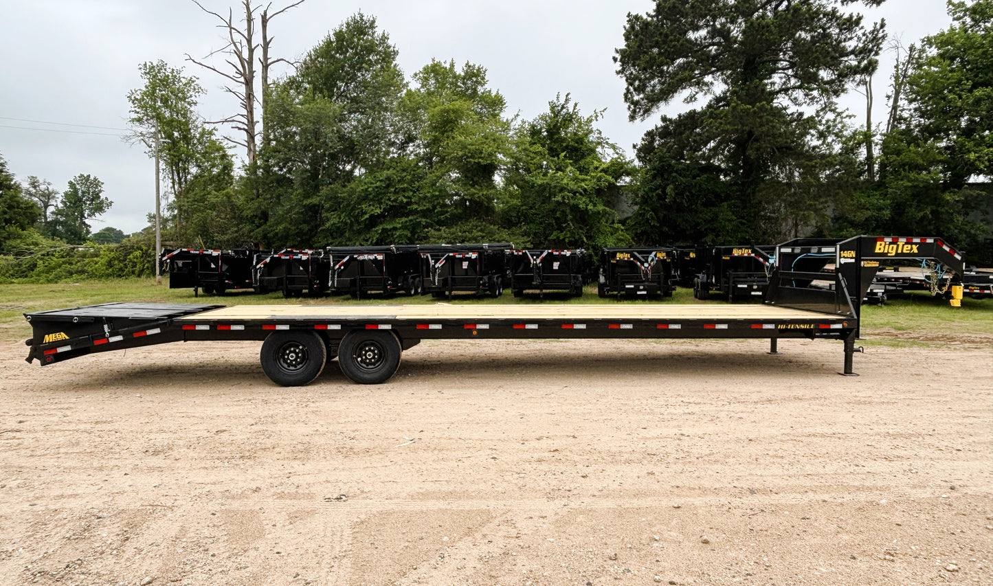 102 x 33' (27 + 5) GN Trailer Big Tex #14GN-33D5A-MRBK