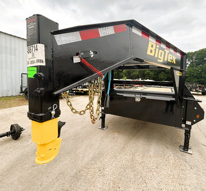 102 x 30' (25 + 5) GN Trailer Big Tex #14GN-30D5A-MRBK