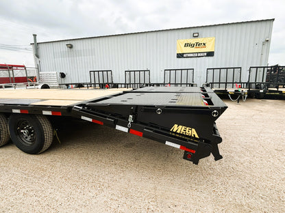 102 x 30' (25 + 5) GN Trailer Big Tex #14GN-30D5A-MRBK