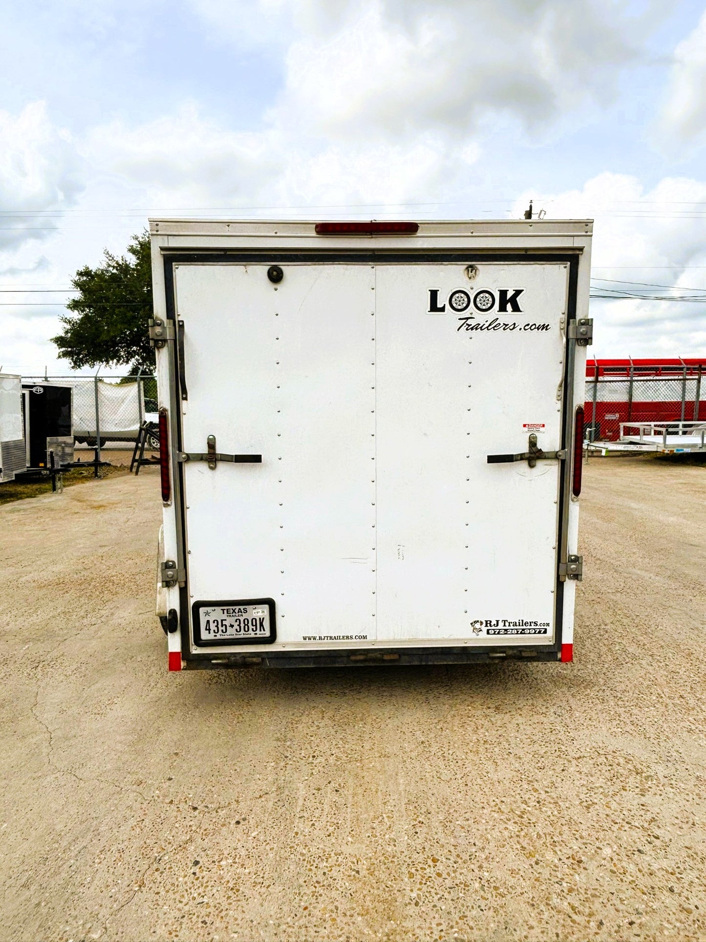 6 x 10' Enclosed Trailer Look Cargo #00923 - Used