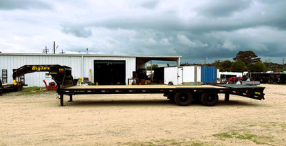 102 x 30' (25 + 5) GN Trailer Big Tex #25GN-30D5A-MRBK