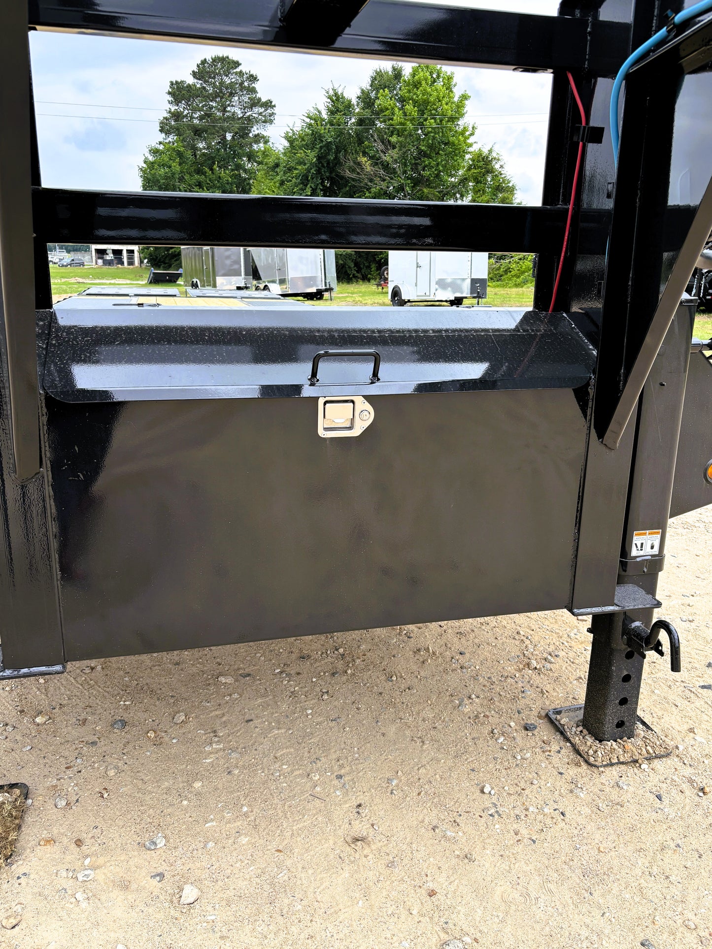 102 x 30' (25 + 5) GN Trailer Big Tex #25GN-30D5A-MRBK