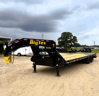 102 x 30' (25 + 5) GN Trailer Big Tex #25GN-30D5A-MRBK