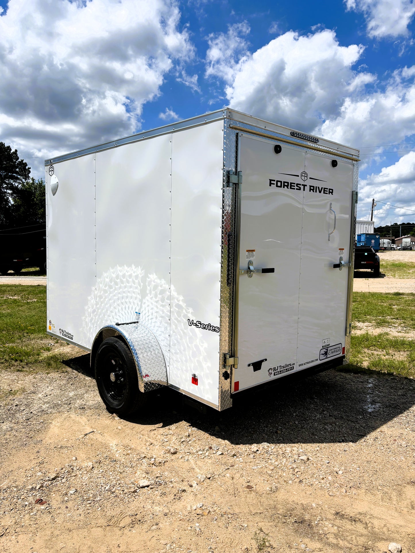 6 x 10' E-Series Enclosed Trailer Cargo Mate #TXVHW610SA