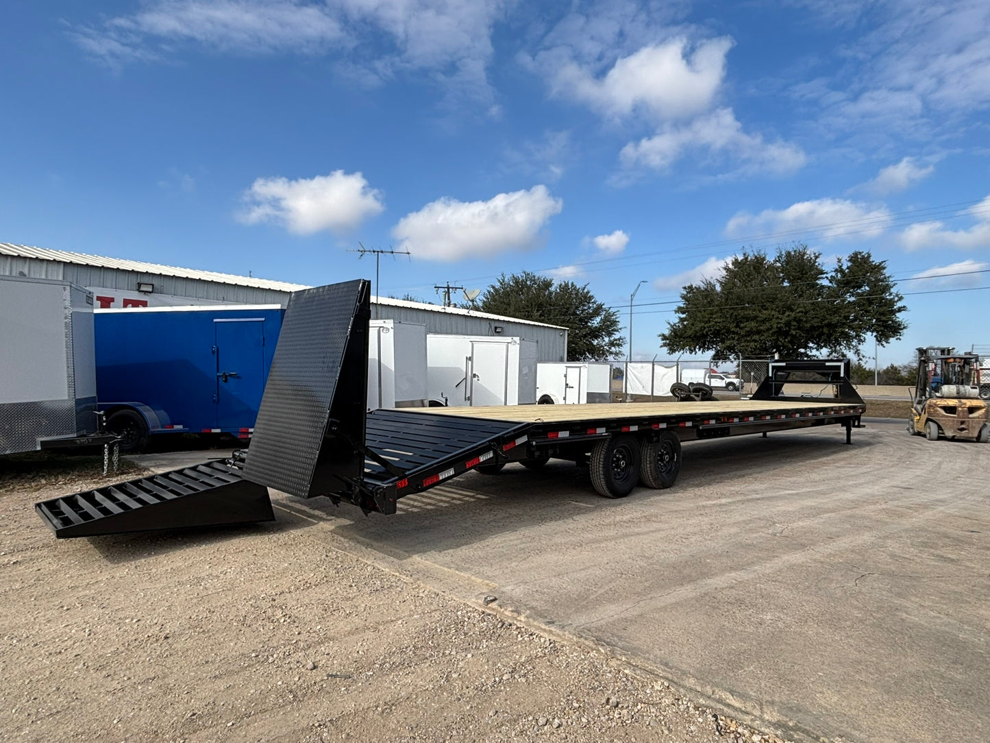 102 x 40' (35+5) GN Straight Deck Delco #FA40