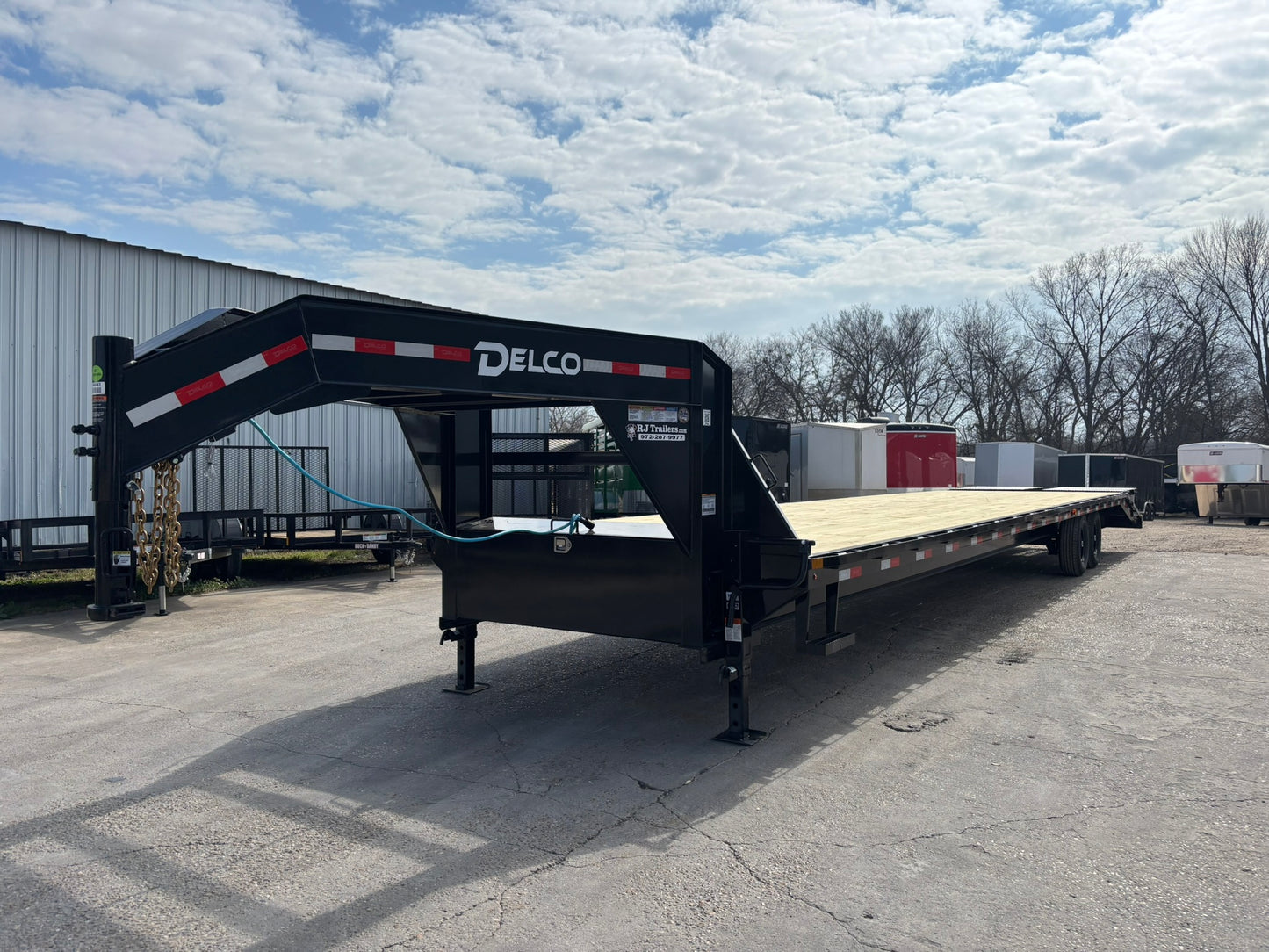 102 x 40' (35+5) GN Straight Deck Delco #FA40