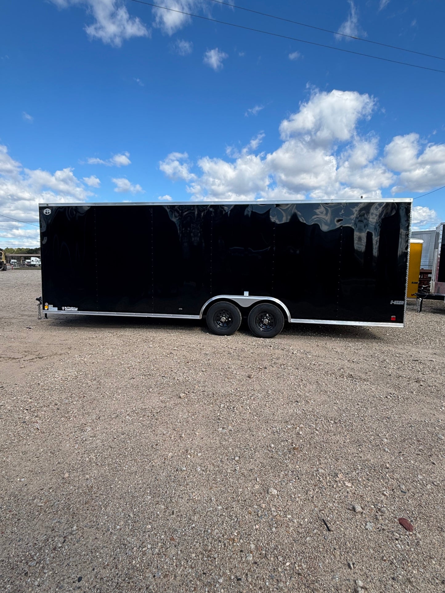 8.5 x 24' E-Series Enclosed Trailer Cargo Mate #TXEHW8.524TA3