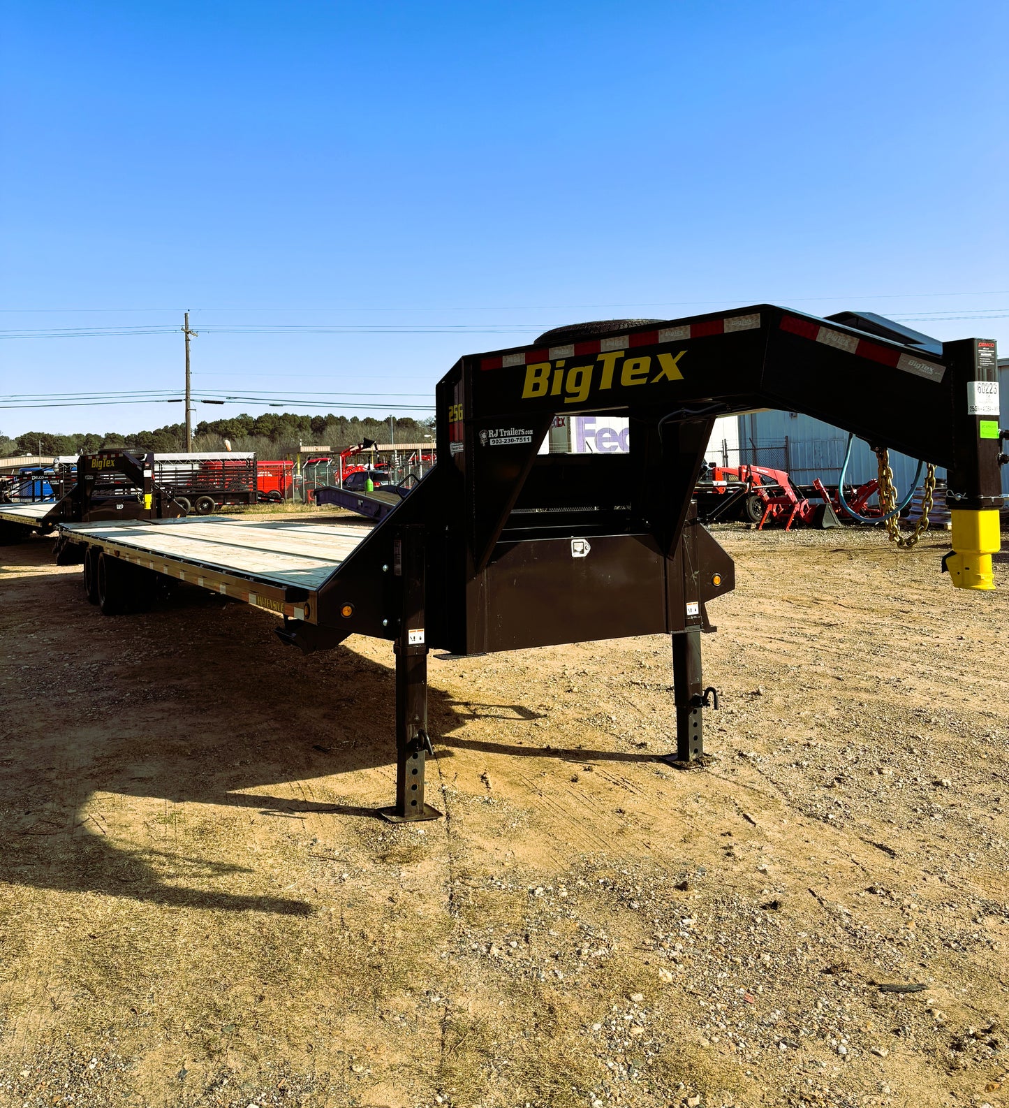 102 x 40' (35 + 5) GN Trailer Big Tex #25GN-40D5A-MRBK