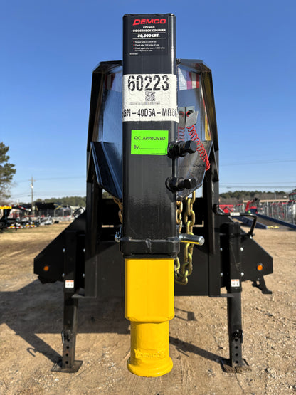 102 x 40' (35 + 5) GN Trailer Big Tex #25GN-40D5A-MRBK