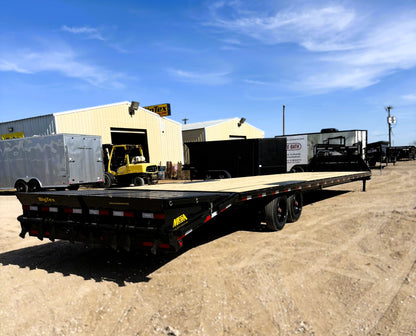 102 x 40' (35 + 5) GN Trailer Big Tex #16GN-40D5A-MRBK